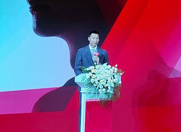 成人深夜视频在线观看